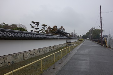 武家屋敷公園前通り＠三之丸