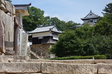 二の櫓門(鉄門)跡