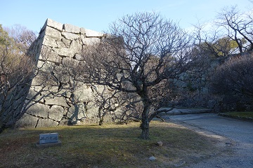 表御門跡（二ノ丸から本丸）