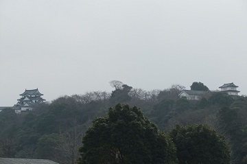 西之丸三重櫓と天守