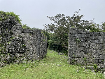 東側城口(外側)