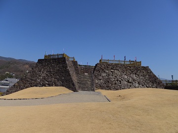 本丸から天守台