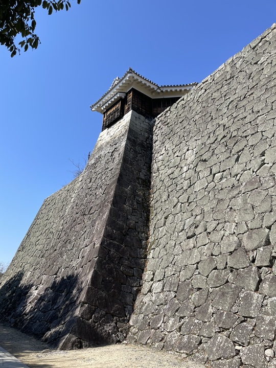 本丸に南側石垣