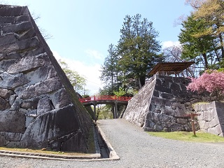 二ノ丸から本丸への橋