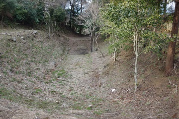 小峯御鐘ノ台大堀切西堀