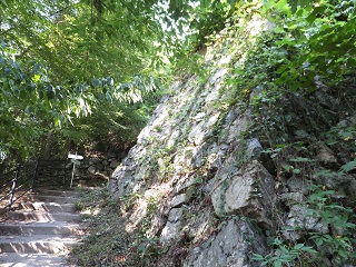 壺坂口郭の石垣