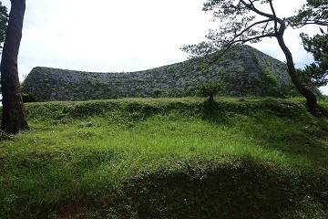 城外（二の曲輪西寄り）